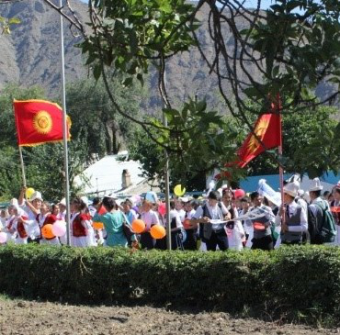 Празднование государственного языка в г. Таш-Кумыр.