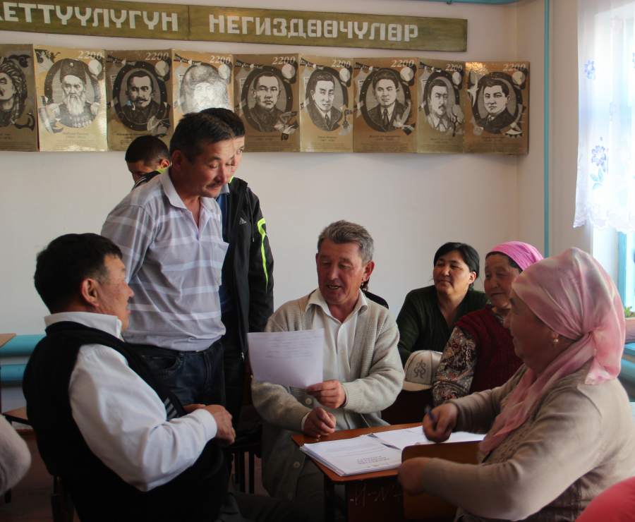 Иссык-Кульские муниципалитеты работают с населением и обмениваются опытом между собой