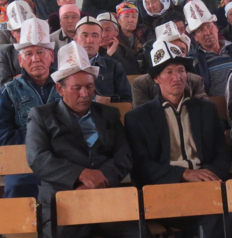 Талас облусунун Өмүралиев айылдык аймагында элдик жыйын өттү