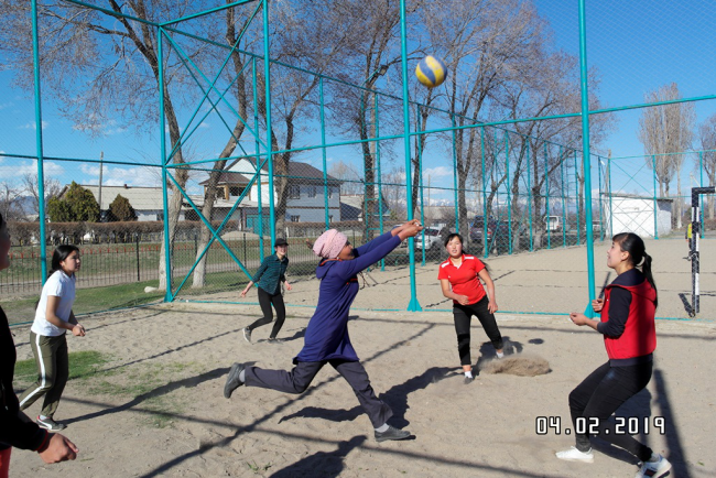 New multi-sports field for kids opens in Toguz-Bulak