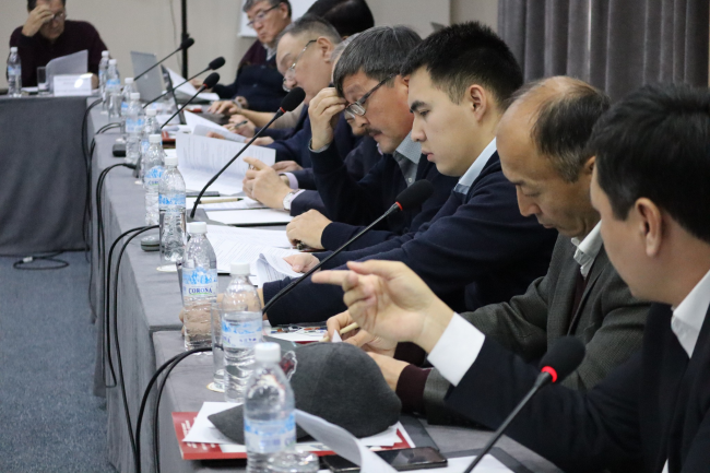 Обсуждение проекта Закона Кыргызской Республики «Об основах организации предоставления публичных услуг»