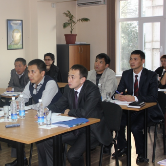 Для сотрудников мэрий ряда городов Кыргызстана проведен семинар в области управления муниципальной собственностью