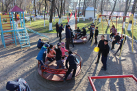 В селе Ленин Сузакского района улучшена услуга по организации досуга путем открытия парка отдыха