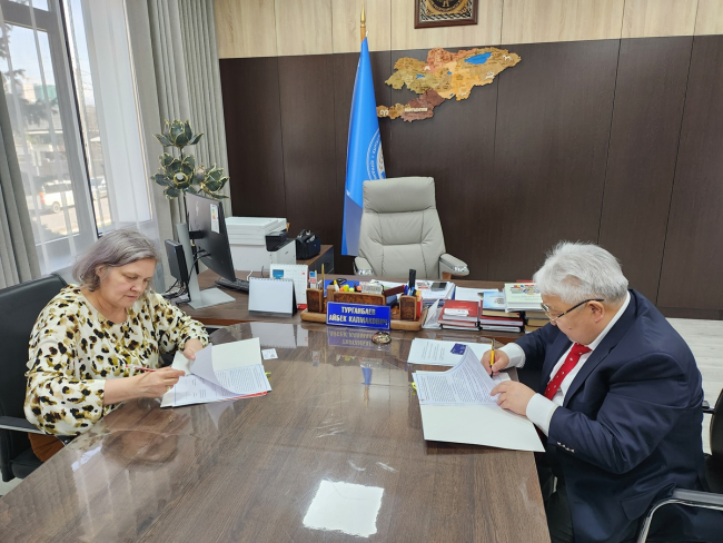 Практика и наука объединяют усилия: ИПР и Юридическая академия Генпрокуратуры КР подписали меморандум 