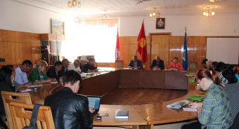 Группа журналистов встретилась с Полномочным представителем правительства КР в Иссык-Кульской области